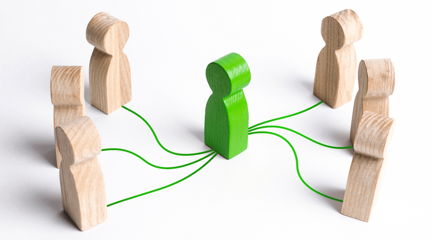 Intermediary,Between,Two,People,Groups.,Business,Deal.,Political,Negotiations,,Diplomacy.